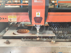 Como o projeto modular dos trocadores de calor de placa simplifica a instalação e a manutenção?